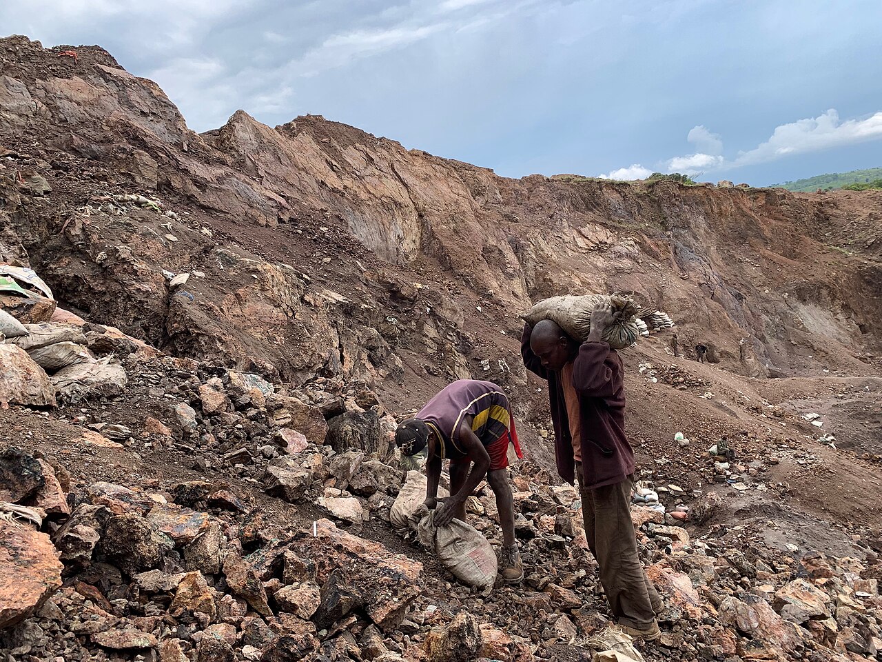 Artisanal cobalt miners in the Democratic Republic of Congo