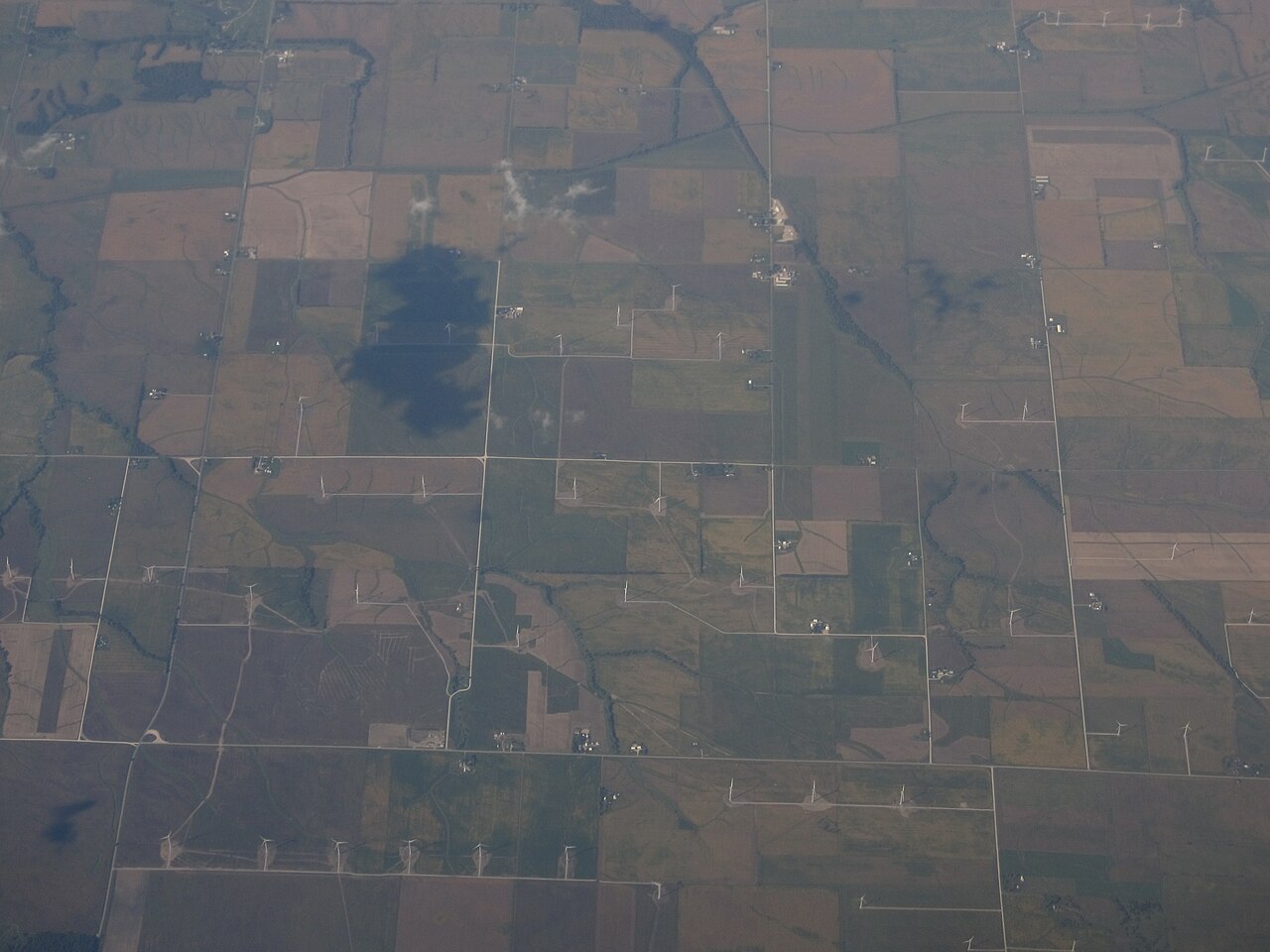 Wind turbines in Henry County, Illinois near Cambridge
